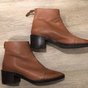 Cole Haan tan booties // Size 7.5